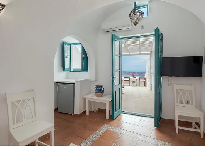 Afroessa By Caldera Imerovigli (Santorini)