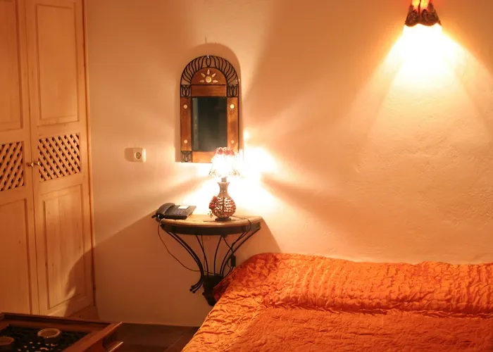 Afroessa By Caldera Imerovigli (Santorini)