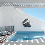 Afroessa By Caldera Hotell