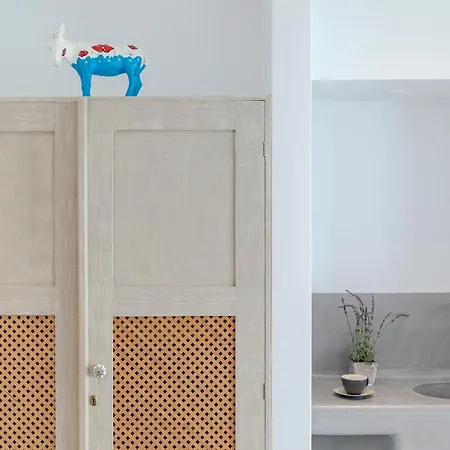 Afroessa By Caldera Ημεροβίγλι